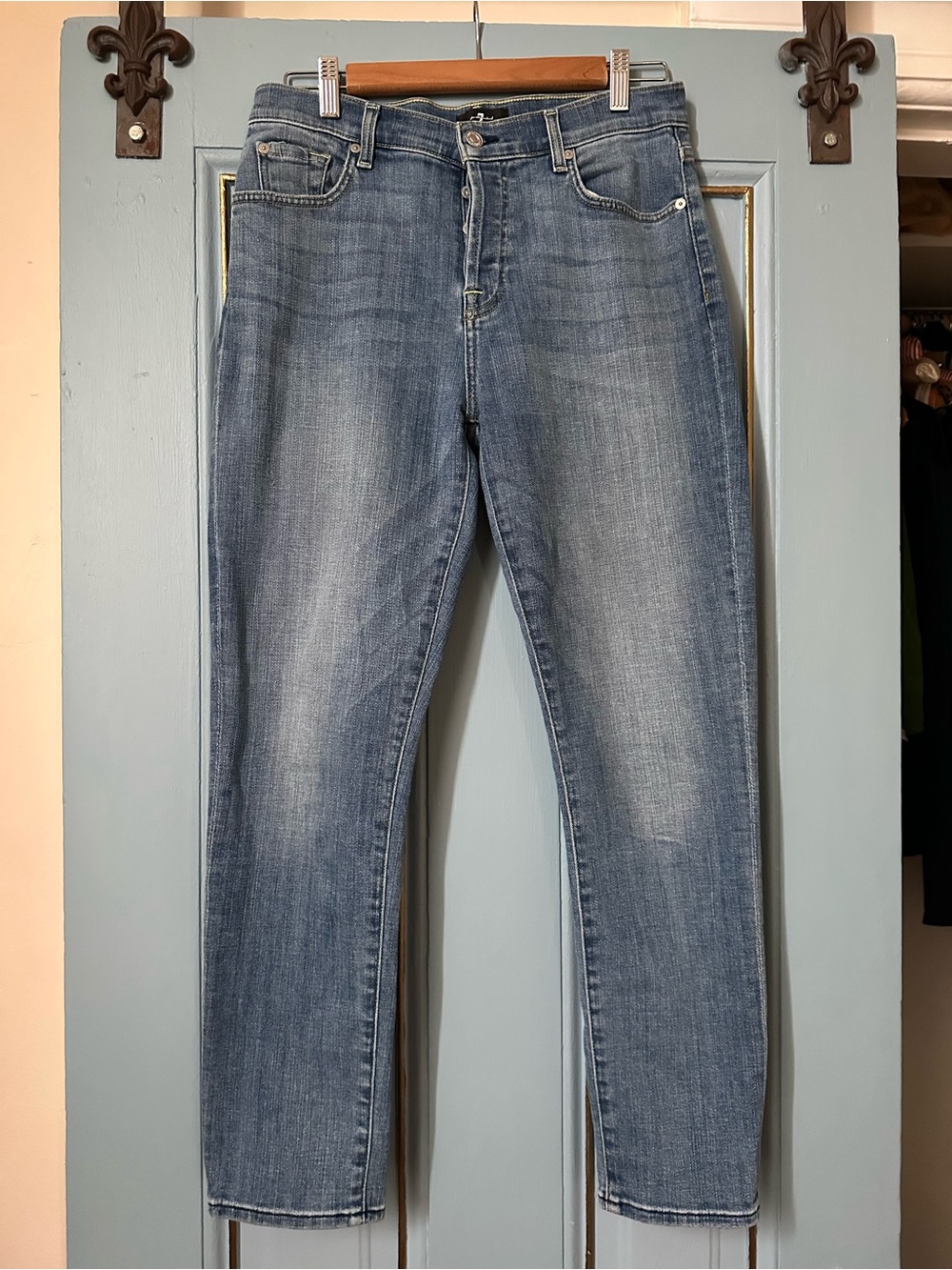 7 For All Mankind Light Blue Denim Jeans size 28 Josefina